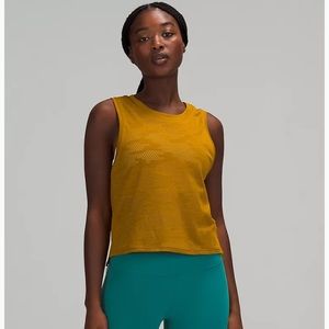 *LULULEMON* Train to Be Tank Top - Size 2 or 4